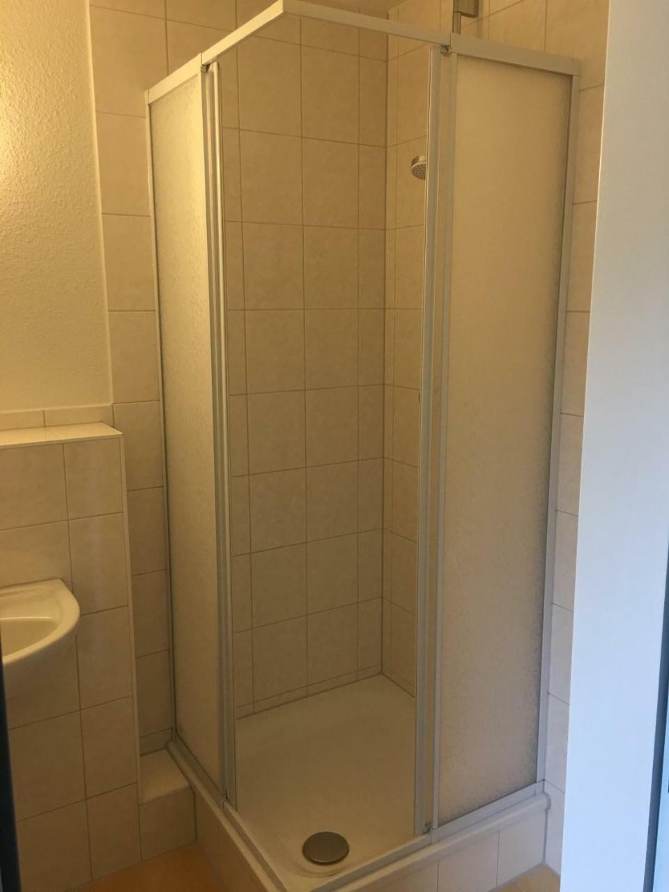 Die Kantine Wittenburg Zimmervermietung Und Hostel Экстерьер фото